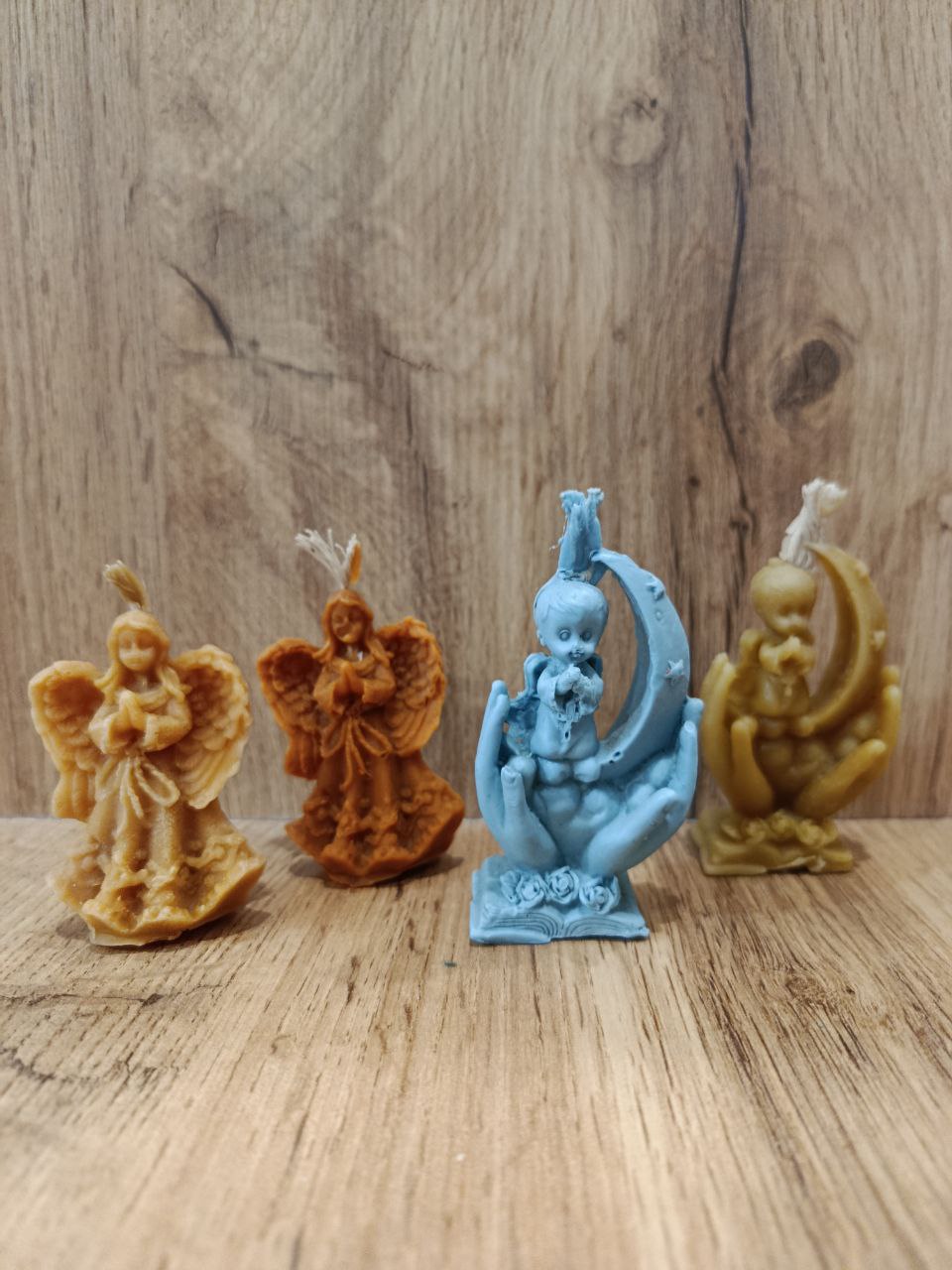 Кольорові воскові свічки - янголи